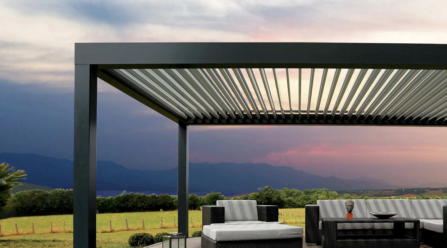 küçükkuyu bioklimatik pergola